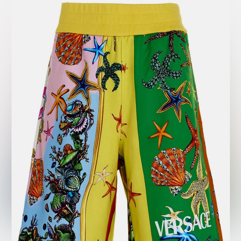 Versace Tresor De La Mer Sea Shells Print Shorts